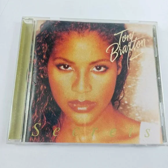 Toni Braxton Secrets CD R&B -Soul -Throwback *MINOR WEAR - Picture 2 of 14